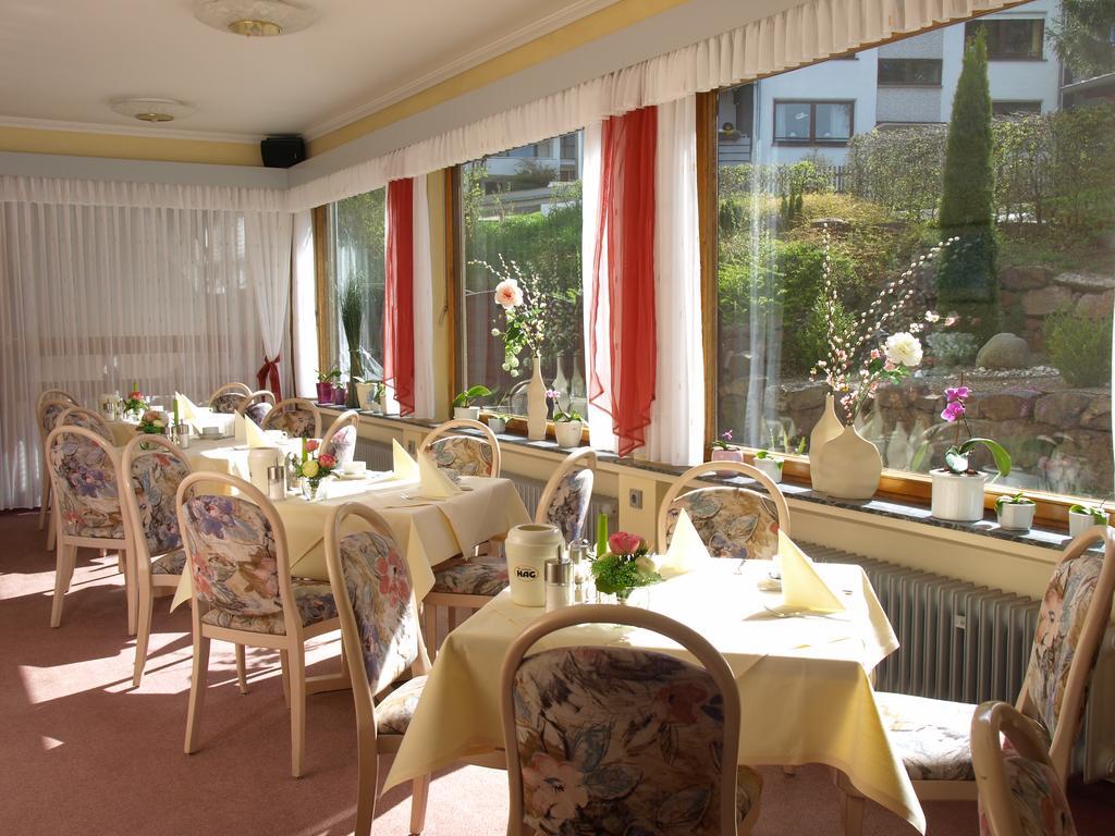 Hotel Landhaus Silbertanne Ротенбурґ-ан-дер-Фульда Екстер'єр фото